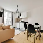 Chic Apartment - 1Br 4P - Place De La Nation