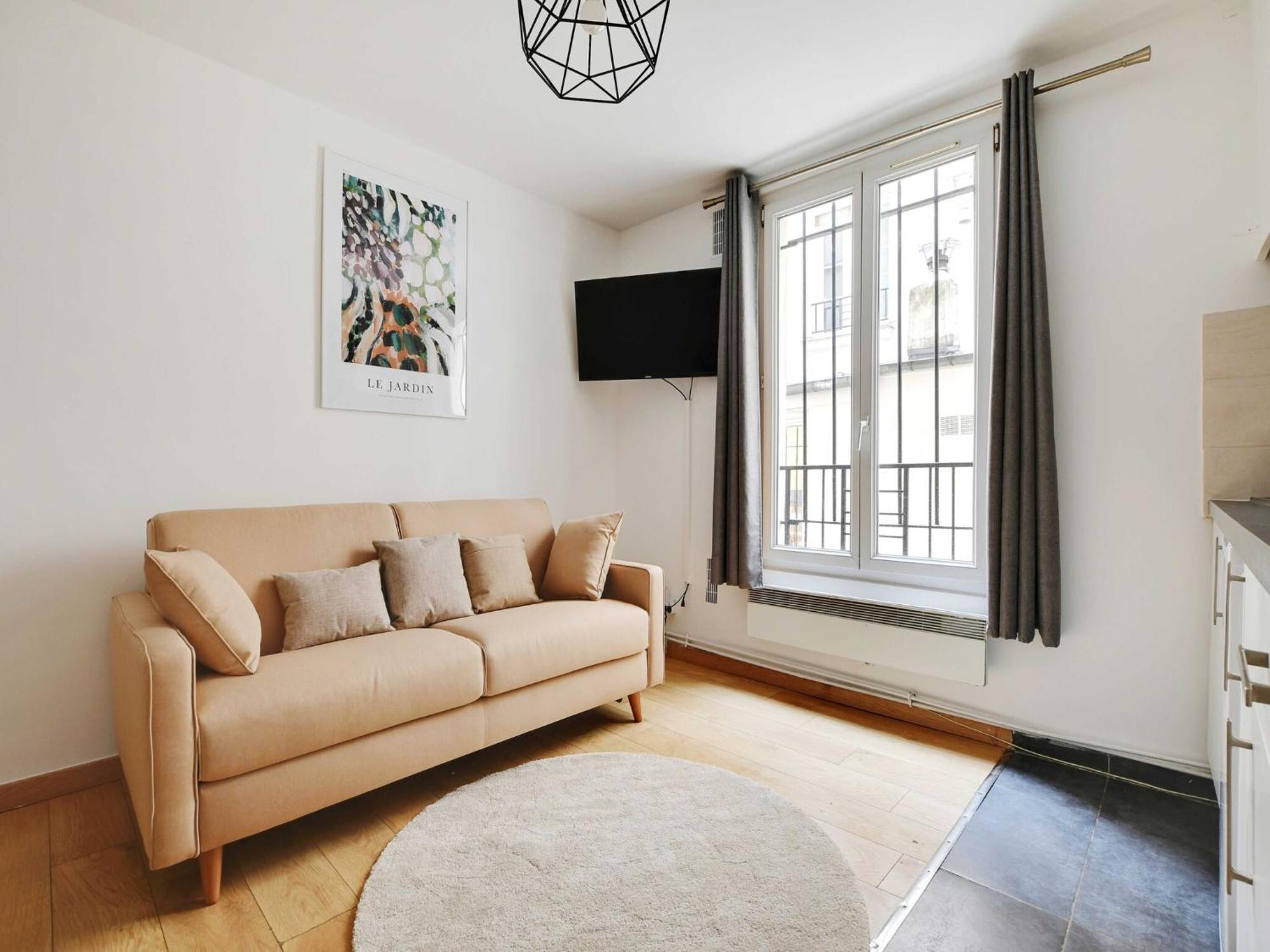 Chic - 1br 4p - Place De La Nation *